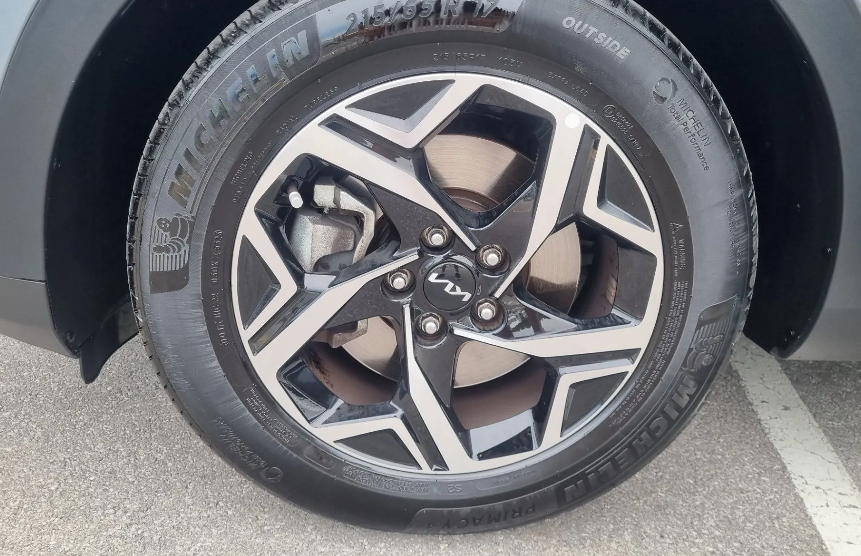 Zunanja slika - KIA Sportage - 1.6 T-GDI MHEV AVTOMATIK - SLOVENSKI + 1. LASTNIK - 15