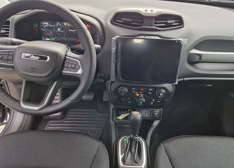 Zunanja slika - Jeep Renegade - 1.5 T4 DCT7 SUMMIT+ ZIMSKI BONUS - 2000 eur - 13