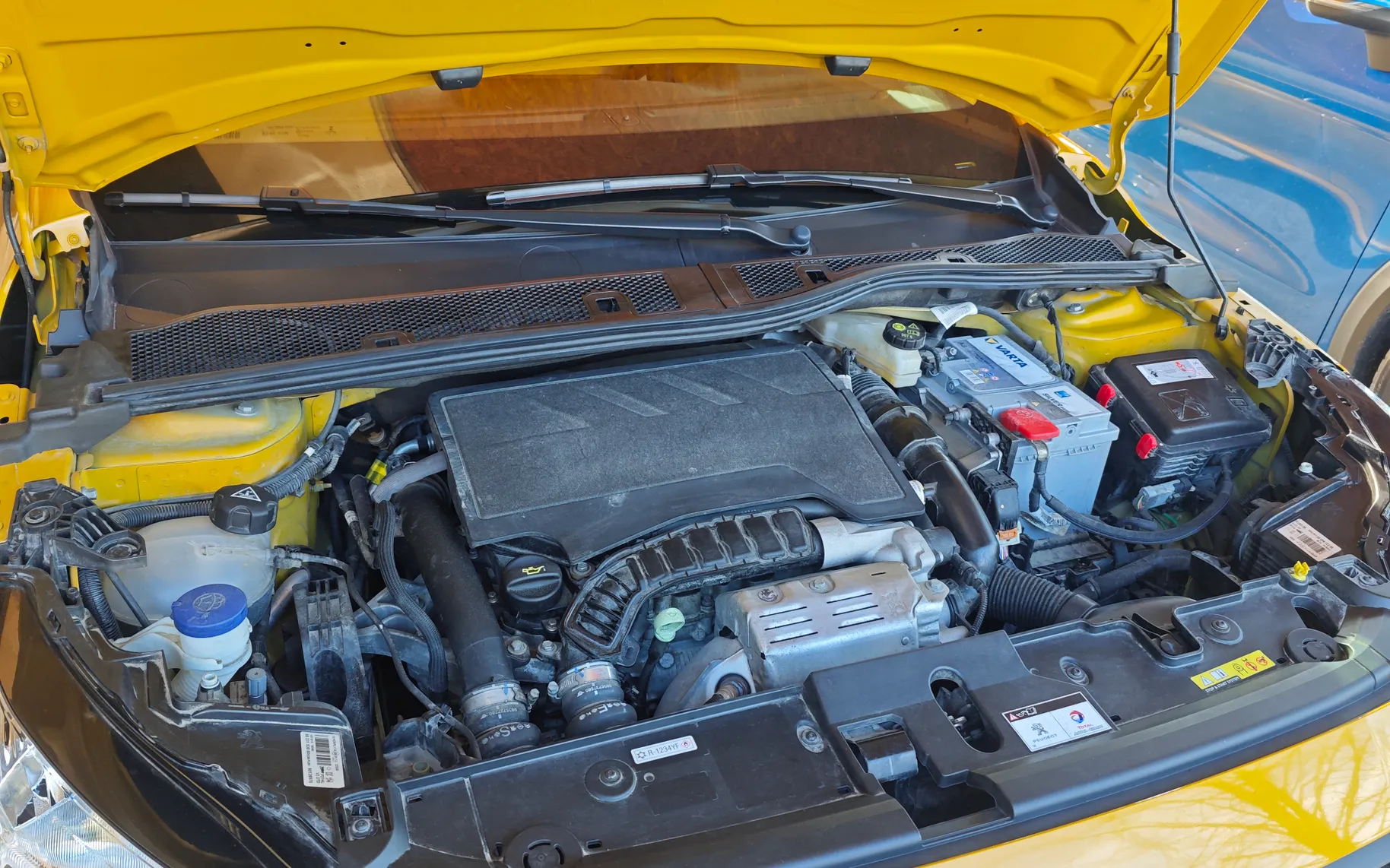 Motor in tehnologija - Peugeot 208 - 1,2 PureTech 100 S&S Allure - 9