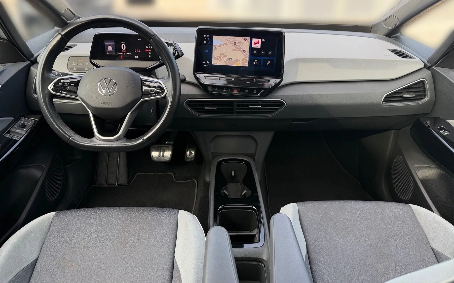 Notranja slika - Volkswagen ID.3 - Pro Family 58 kWh Panorama - Matrix - Kamera - 7