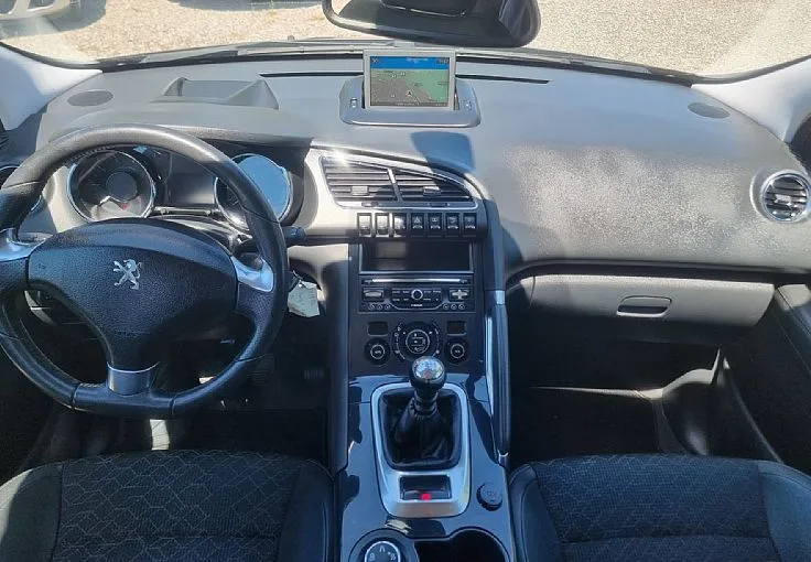 Zunanja slika - Peugeot 3008 - 1.2 PureTech Allure - HITRI KREDIT BREZ POLOGA - 8