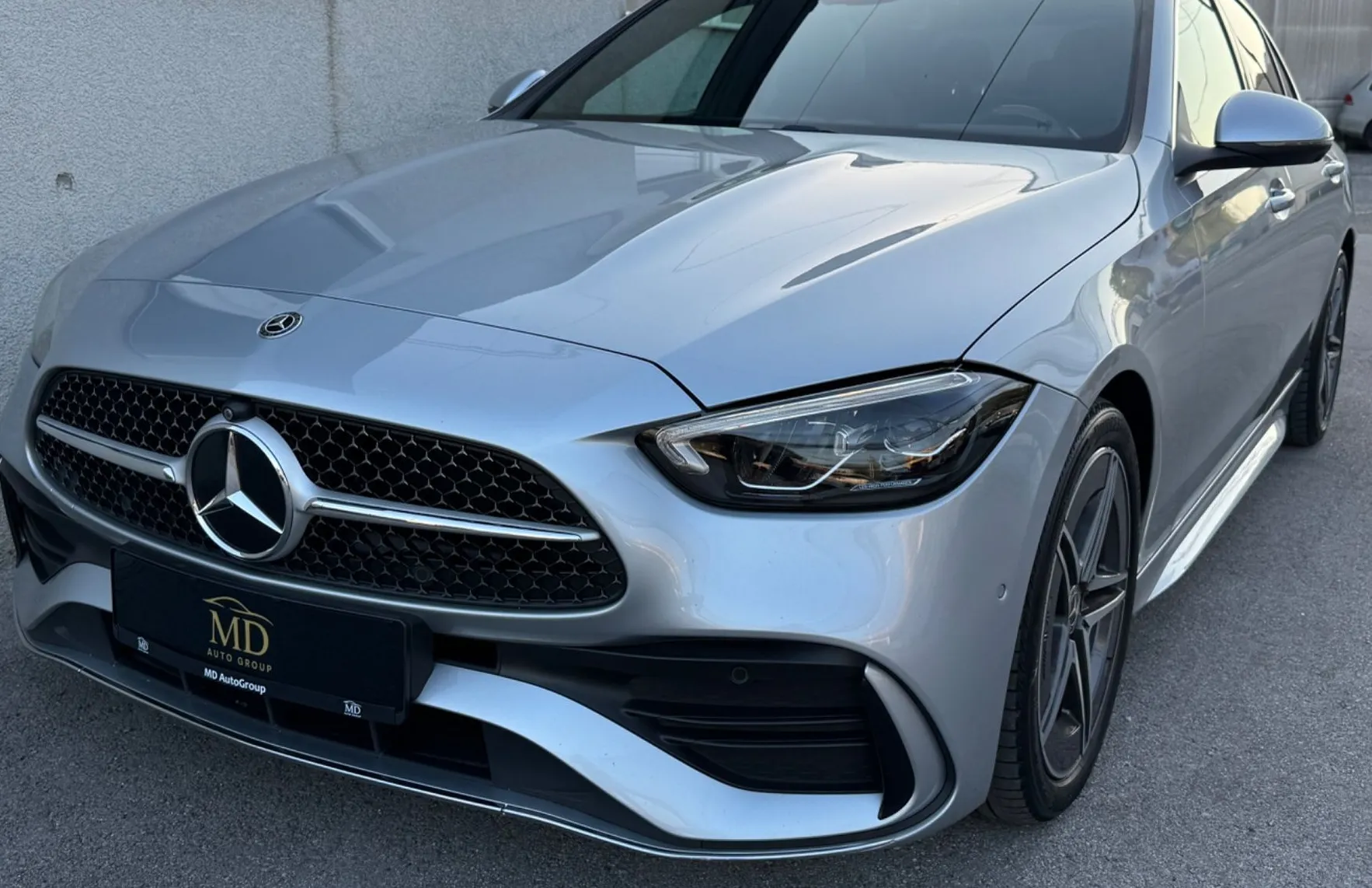 Zunanja slika - Mercedes-Benz C-Razred - C 300 d AMG Line Avt.-PANO-360KAMERA-RADAR-FULLED - 3