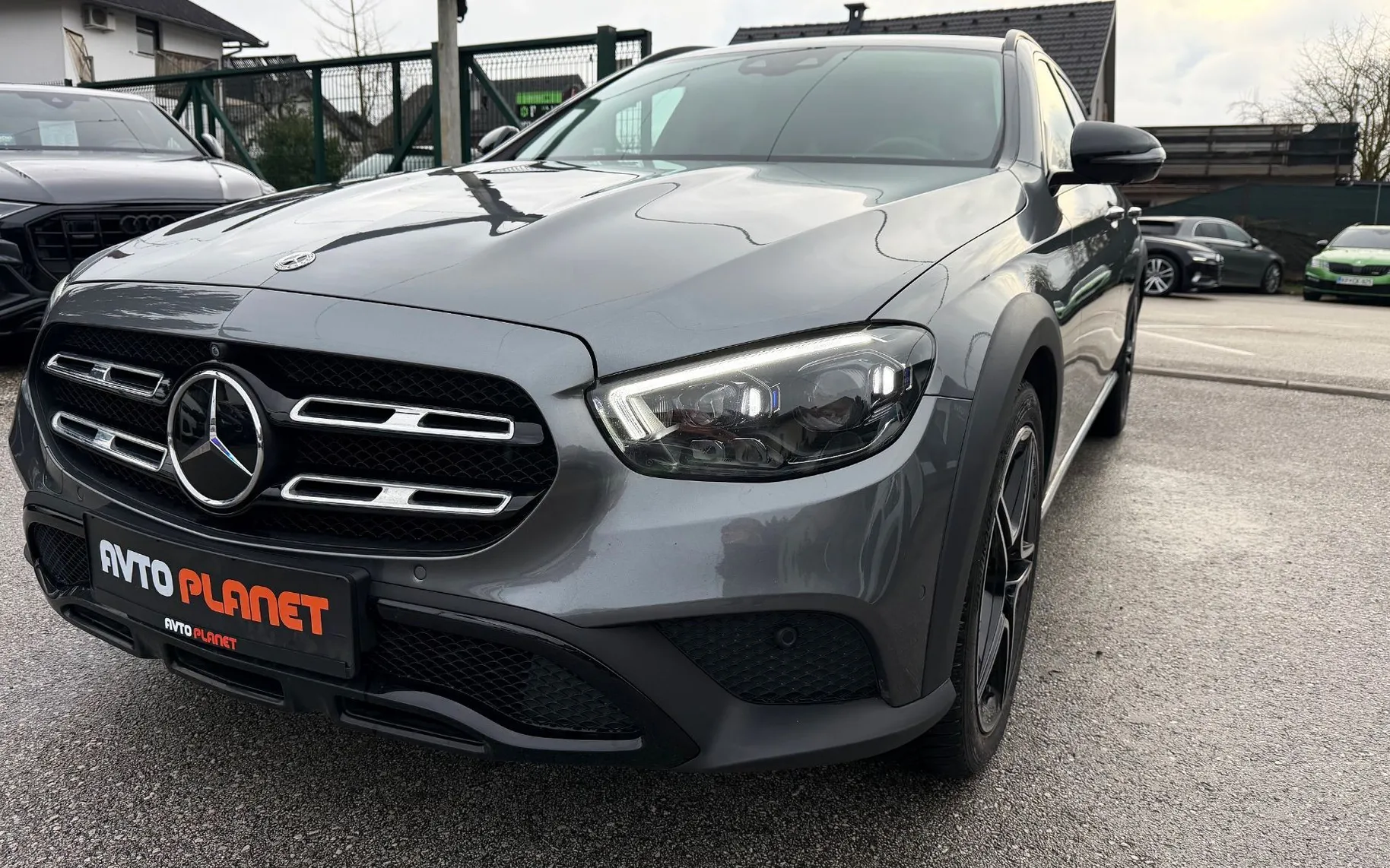 Zunanja slika - Mercedes-Benz E-Razred - E 220 d 4MATIC All-Terrain AIRMATIC LED ACC HEADuP - 8