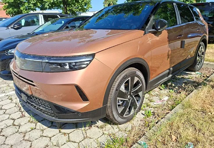 Zunanja slika - Opel Grandland - Elektro GS 73 kWh - 2