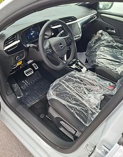 Zunanja slika - Opel Corsa - GS 1.2 TURBO HIBRID  SEJEMSKA AKCIJA - 6
