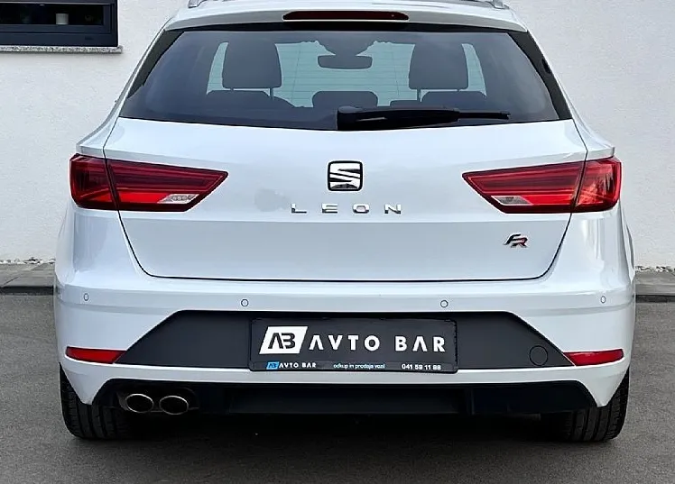 Zunanja slika - Seat Leon - 2.0 TDI+FR LINE+PANORAMA+KAMERA+LED+F1+AMBI+DSG... - 7