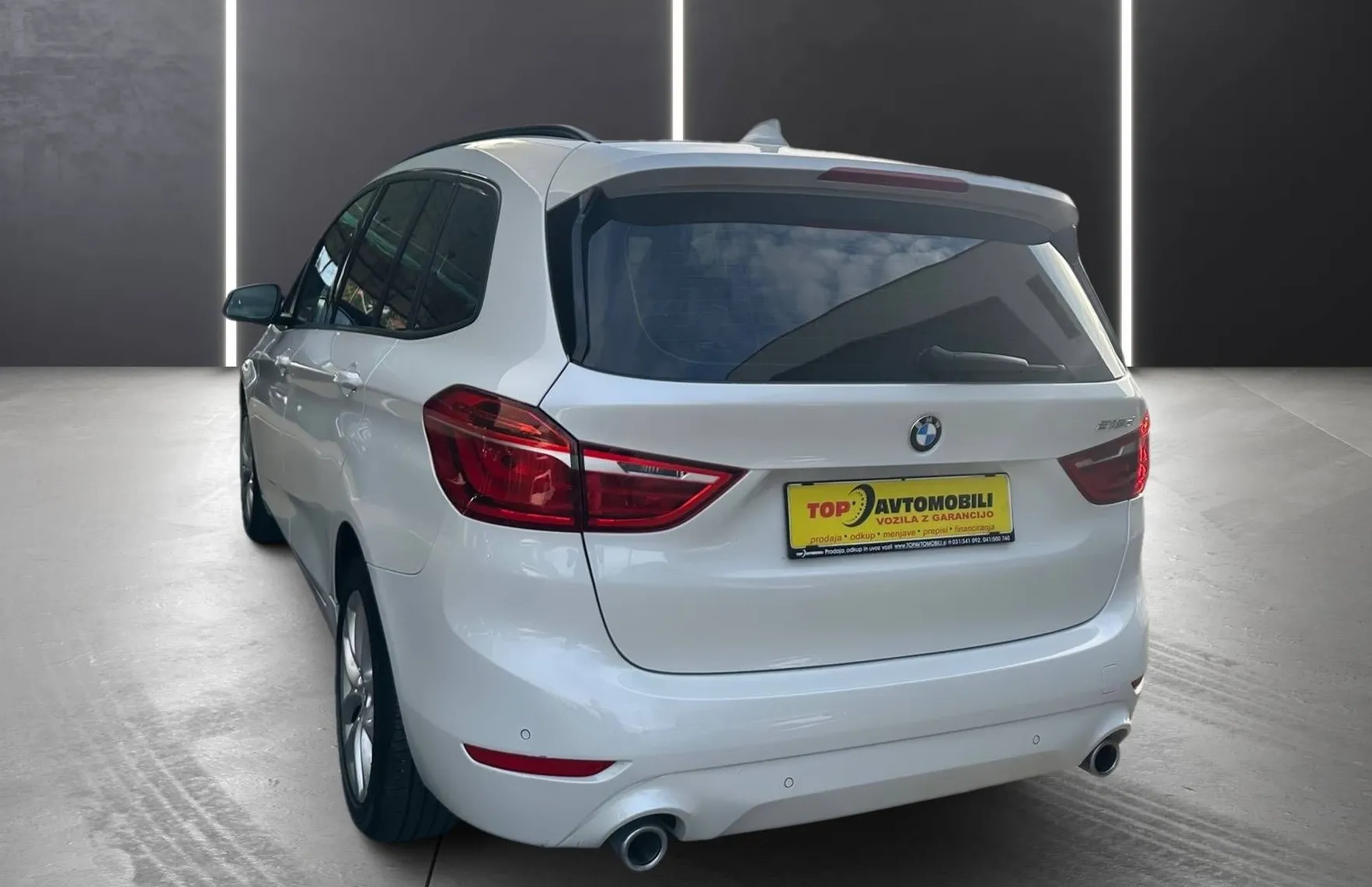 Zunanja slika - BMW Serija 2 - Gran Tourer: 218d 1LASTNIK 7SEDEŽEV NAVI PDC TEMPOMAT TO - 6