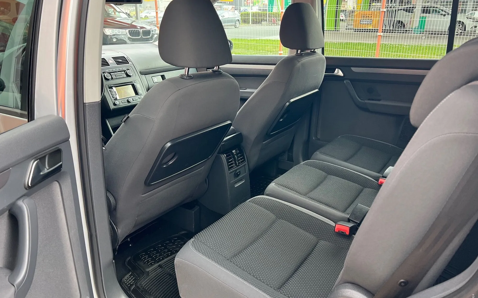 Notranja slika - VW Touran - 1.6 TDI... - 11