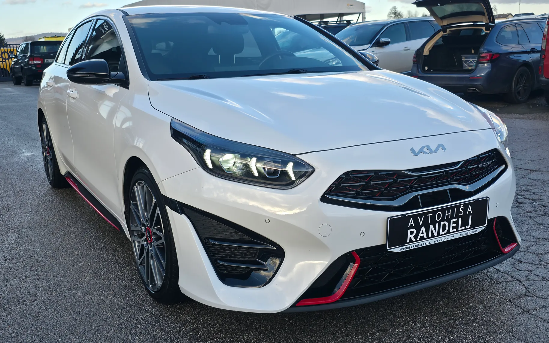 Zunanja slika - KIA ProCeed - 1.6 T-GDi 150kW GT ISG DCT... - 9