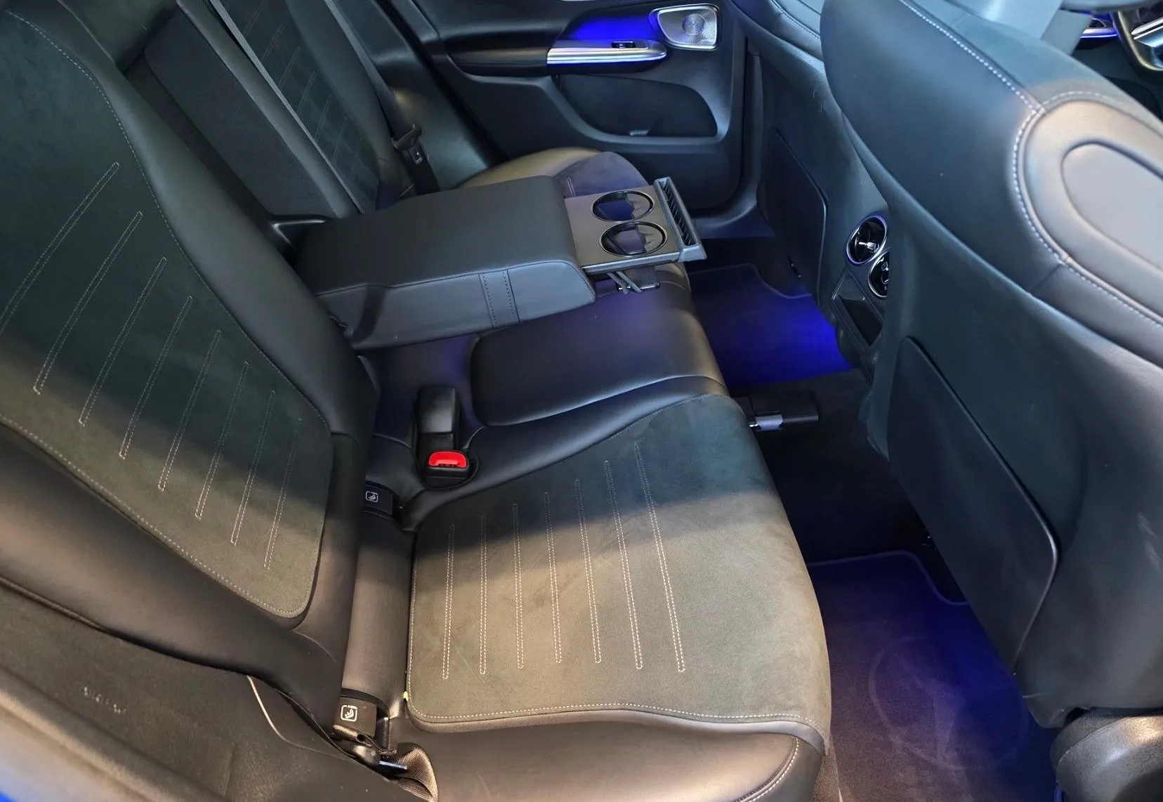 Zunanja slika - Mercedes-Benz GLC-Razred - 220d 4MATIC AMG Line Z ENOLETNIM JAMSTVOM + KLJUKA - 14