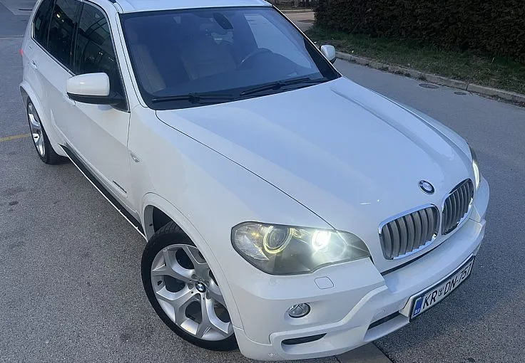 Zunanja slika - BMW X5 - serija : xDrive35d-M-paket -210kw - SLO - 4