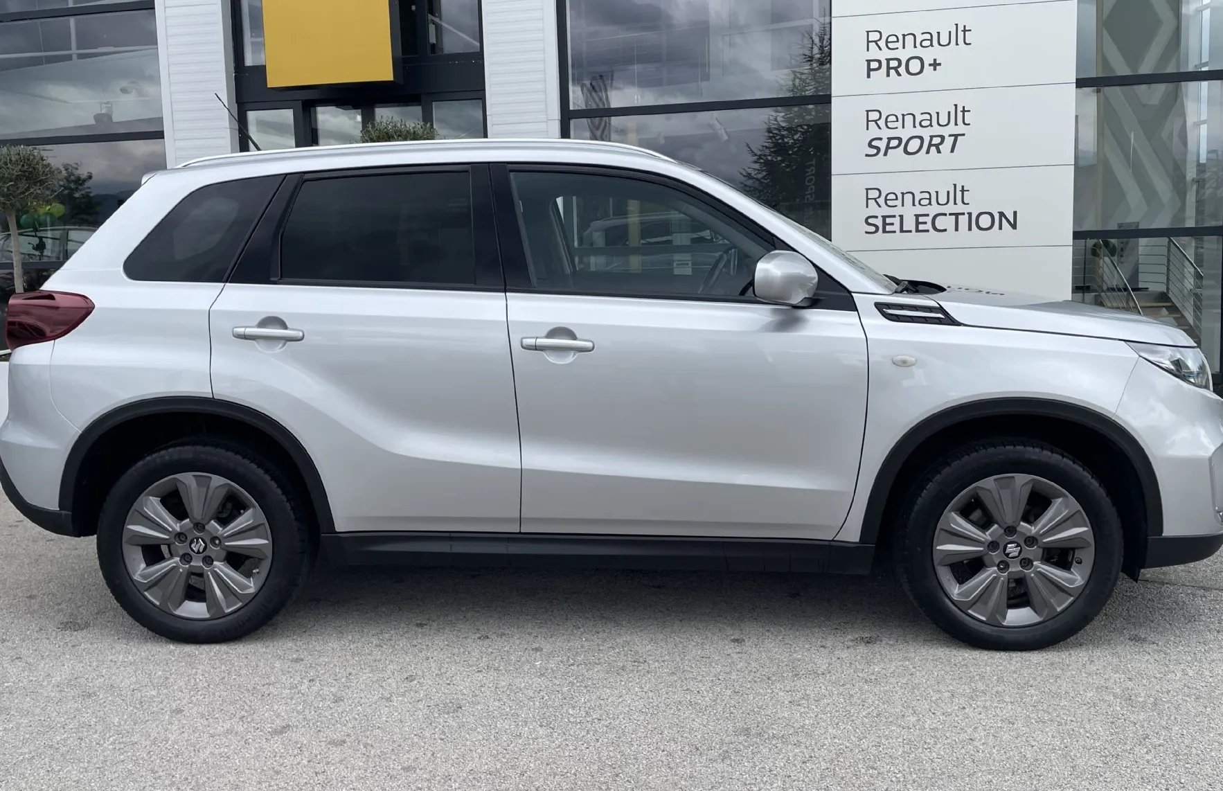 Zunanja slika - Suzuki Vitara - 1.4 Boosterjet AllGrip Hibrid Premium - 3