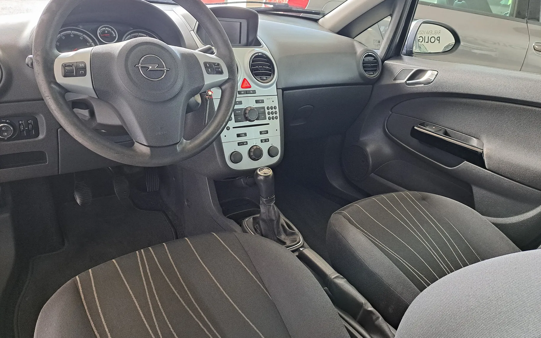 Zunanja slika - Opel Corsa - 1.2-SLOV.POREKLO-1 LETO GARANCIJE-KOT NOVA-5 VRAT - 8