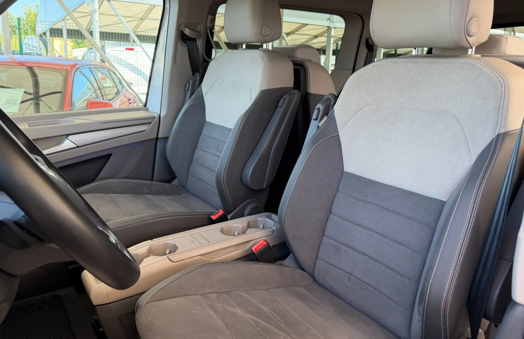 Zunanja slika - Volkswagen Multivan - Edition L1 2.0 TDI DSG-SLO-1.LASTNIK-ALKANTARA - 9