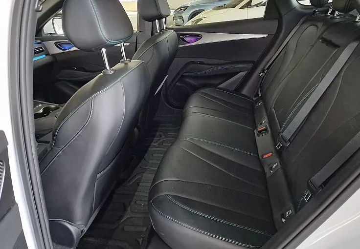 Zunanja slika - BYD SEAL 6 - DM-i Touring COMFORT PHEV - skupni doseg 1350 km - 8