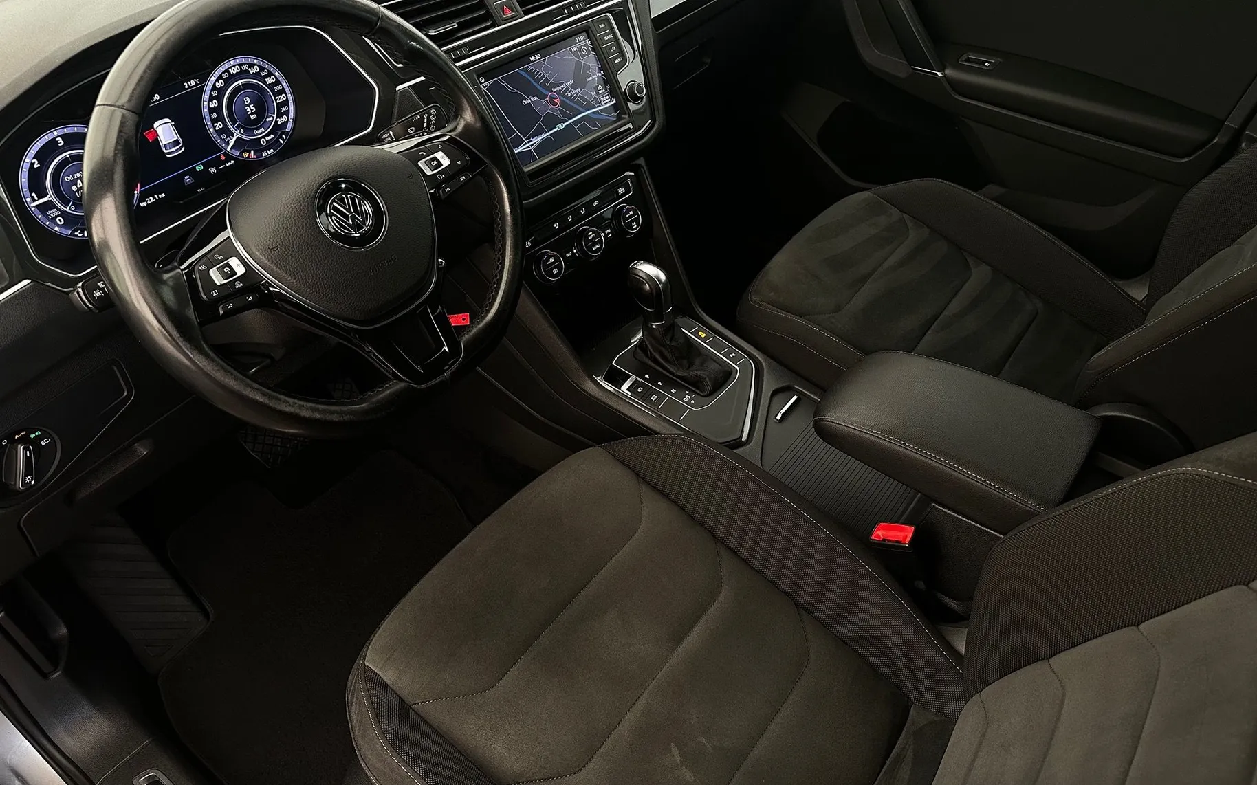 Zunanja slika - VW Tiguan - 2.0TDI-DSG-HIGHLINE-VIRTUAL-LED-F1-19COL-NA OBROKE - 5