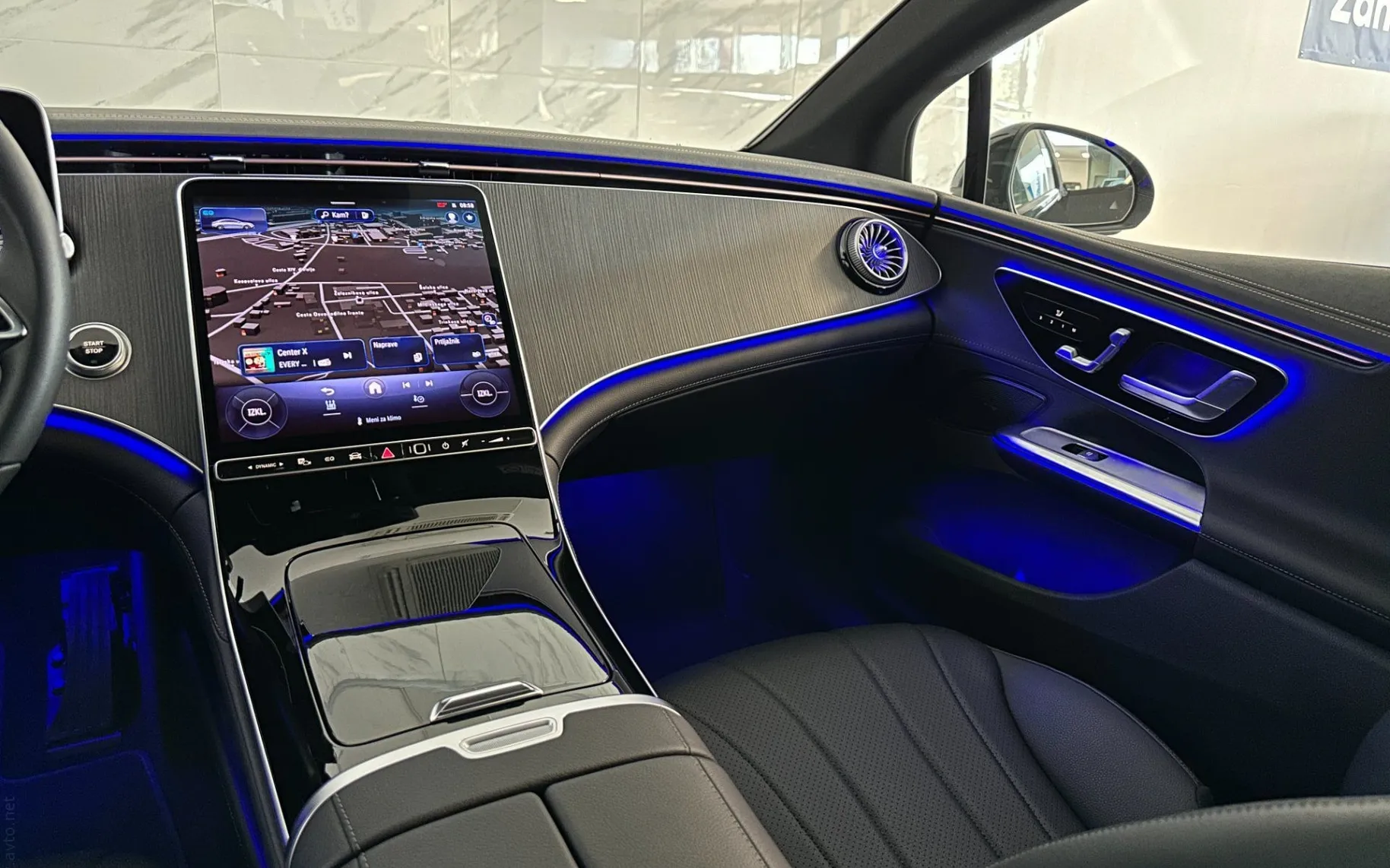 Notranja slika - Mercedes-Benz EQE - 300|AMG Line|DigitalL|Kamera|ACC|Kljuka|Memory|... - 11