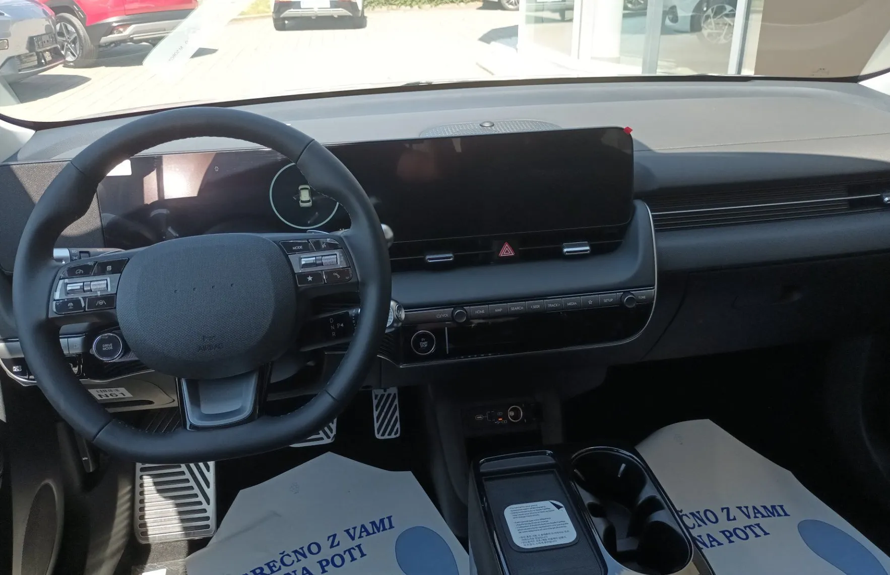 Zunanja slika - Hyundai Ioniq 5 - PREMIUM 168 kW 84kWh topl.črp..el.kljuke - 7