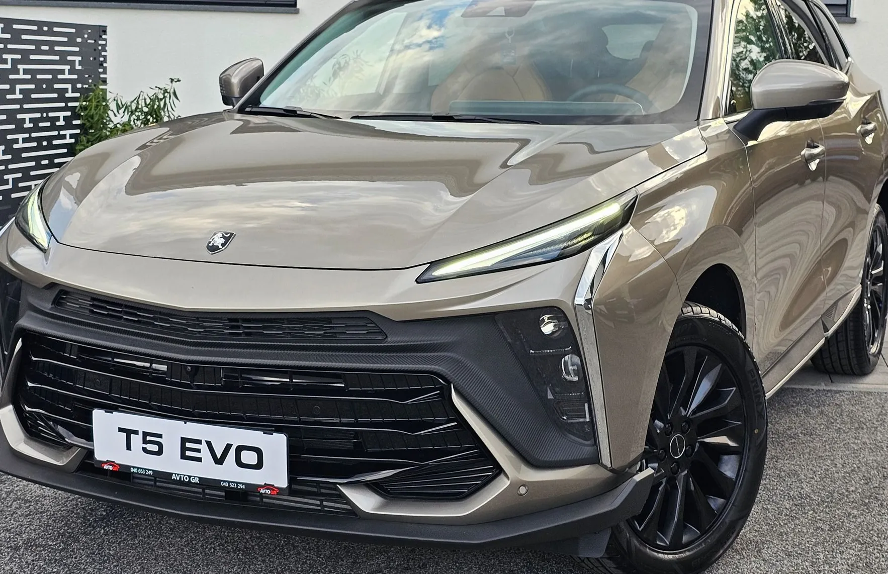 Zunanja slika - Forthing Forthing T5 EVO - T5 Evo my 2025 + ADAS+1.5 T-GDI 7DCT- NA ZALOGI- - 17