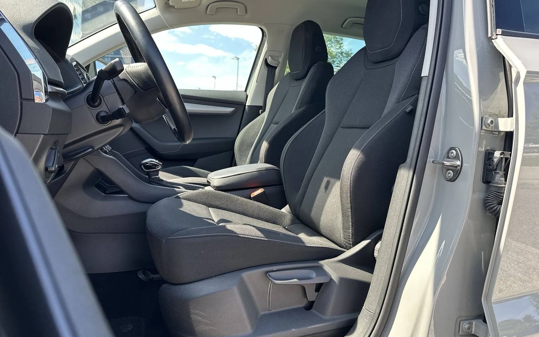 Notranja slika - Škoda Karoq - 1.5 TSI Ambition DSG - 10
