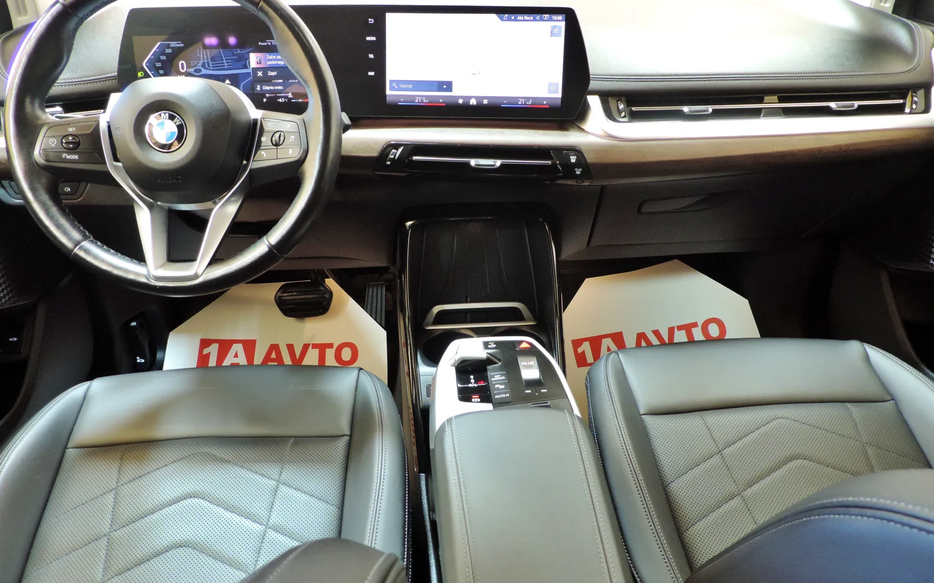 Zunanja slika - BMW Serija 2 - 220i Active Tourer Luxury Line Avt. - 13