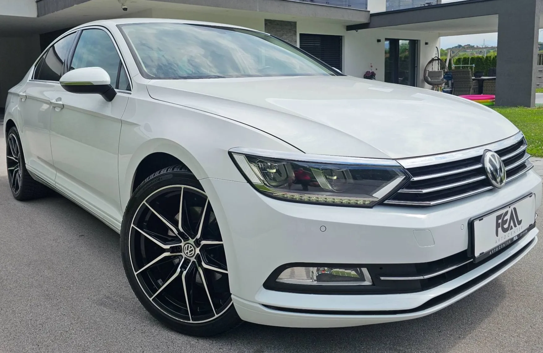 Zunanja slika - VW Passat - 2.0 TDI-SPORT LINE- FULL LED-LIMUZINA-1 LASTNIK-.. - 2