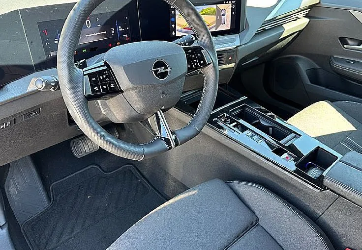 Zunanja slika - Opel Astra - Sports Tourer 1.2 Turbo GS Avt. 130KM - 3