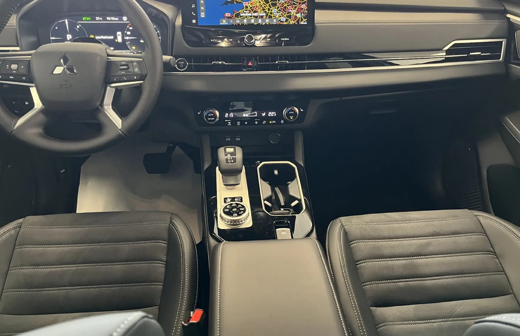 Zunanja slika - Mitsubishi Outlander - 2.4 PHEV Intense Auto - 7.000 EUR AKCIJA - - 8