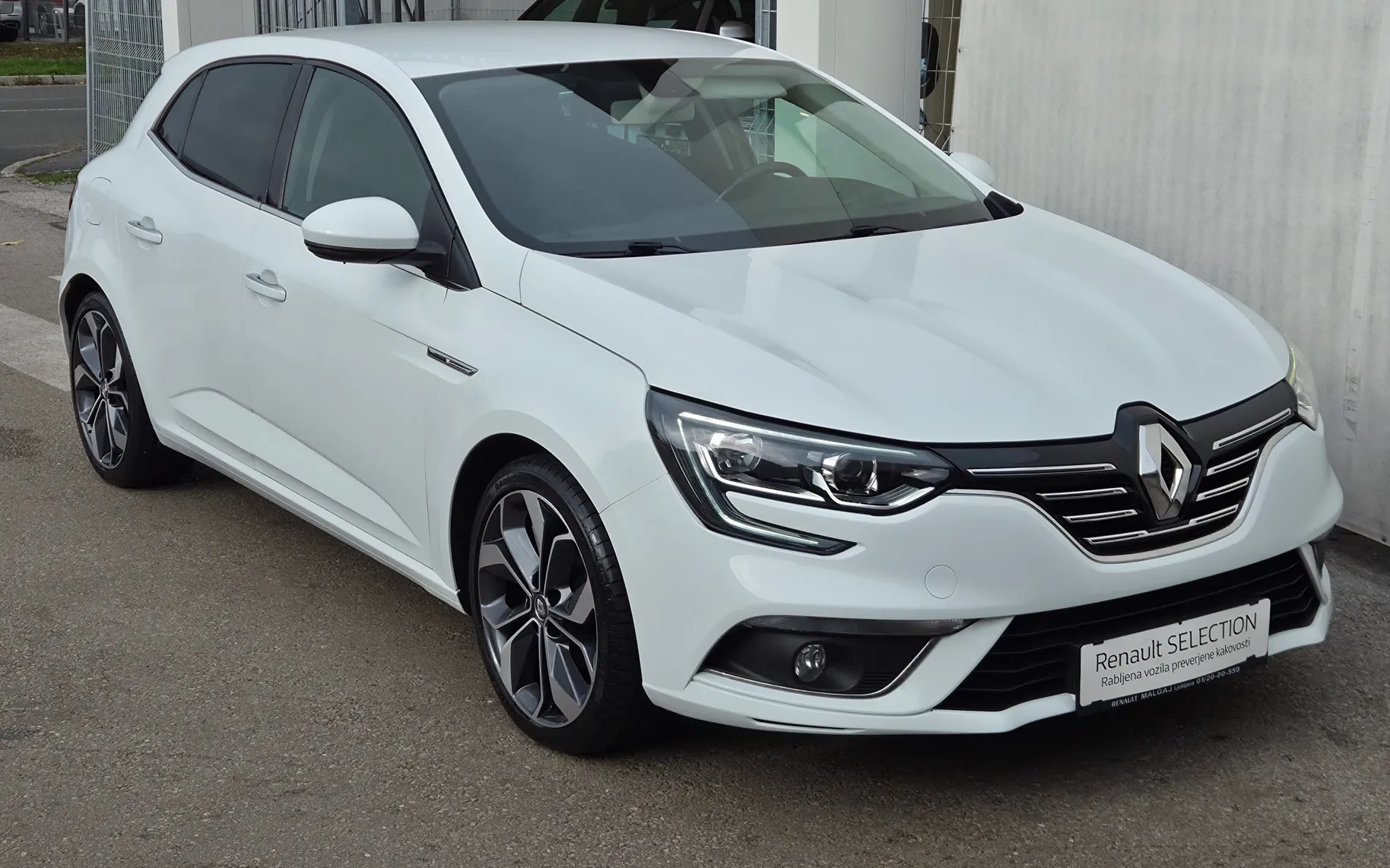 Zunanja slika - Renault Megane Limousine - Intens Berline dCi 110 Energy - 3