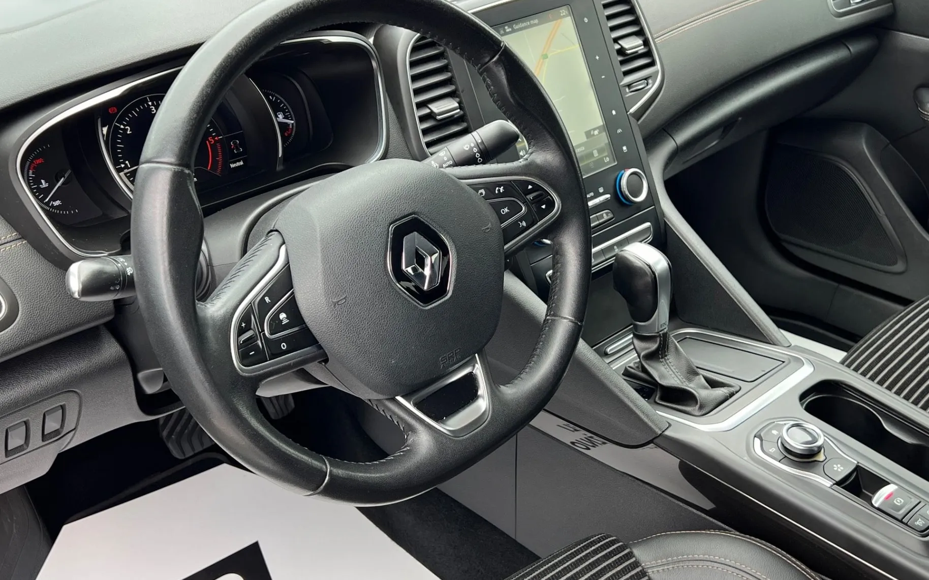 Notranja slika - Renault Talisman - 1.6 dCi+LED+HEAD UP+ACC+18COL+KEYLESS GO... - 9