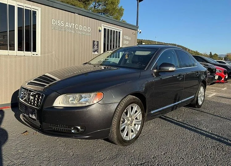 Zunanja slika - Volvo S80 - D3 ODLICEN OPR. VELIK SERVIS NOVE GUME - 4