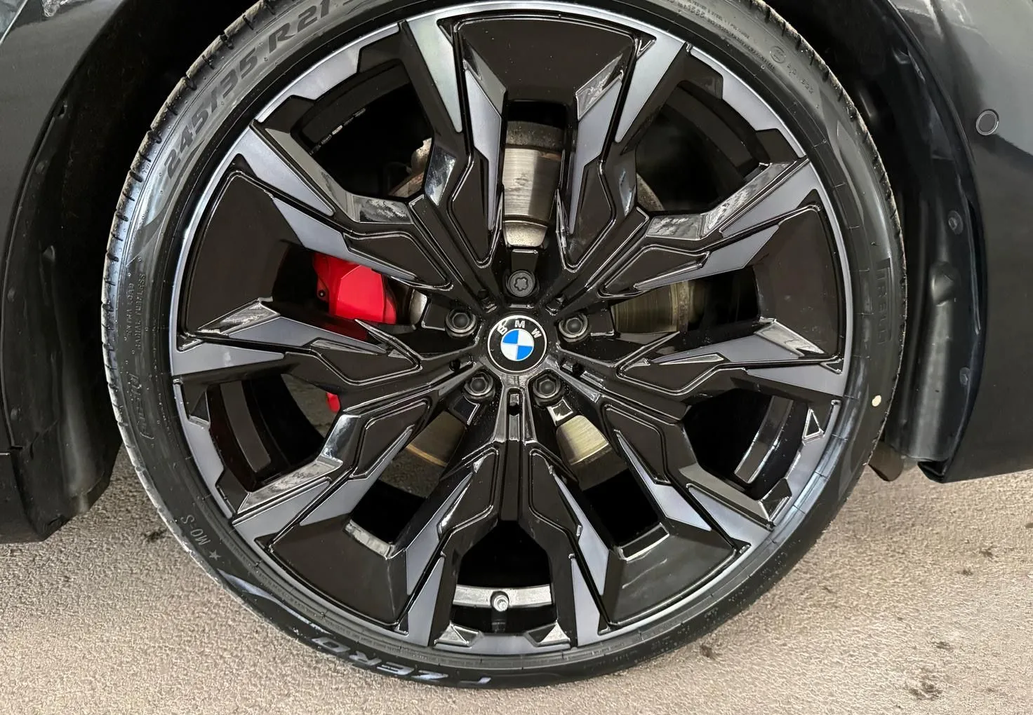Zunanja slika - BMW Serija 5 - : 520d Avt.MSport Pro-20COL-ICONIC-KAM360-HARMAN-HUD - 14