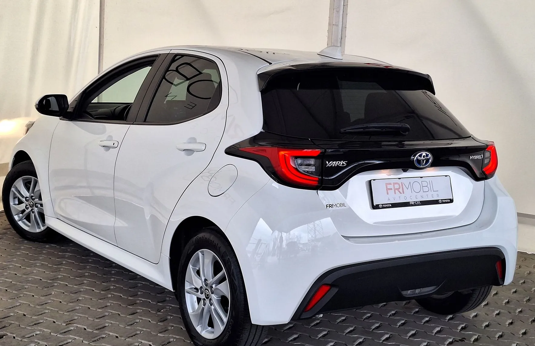 Zunanja slika - Toyota Yaris - 1.5 VVT-i hibrid Sol MY22 E-CVT - 4