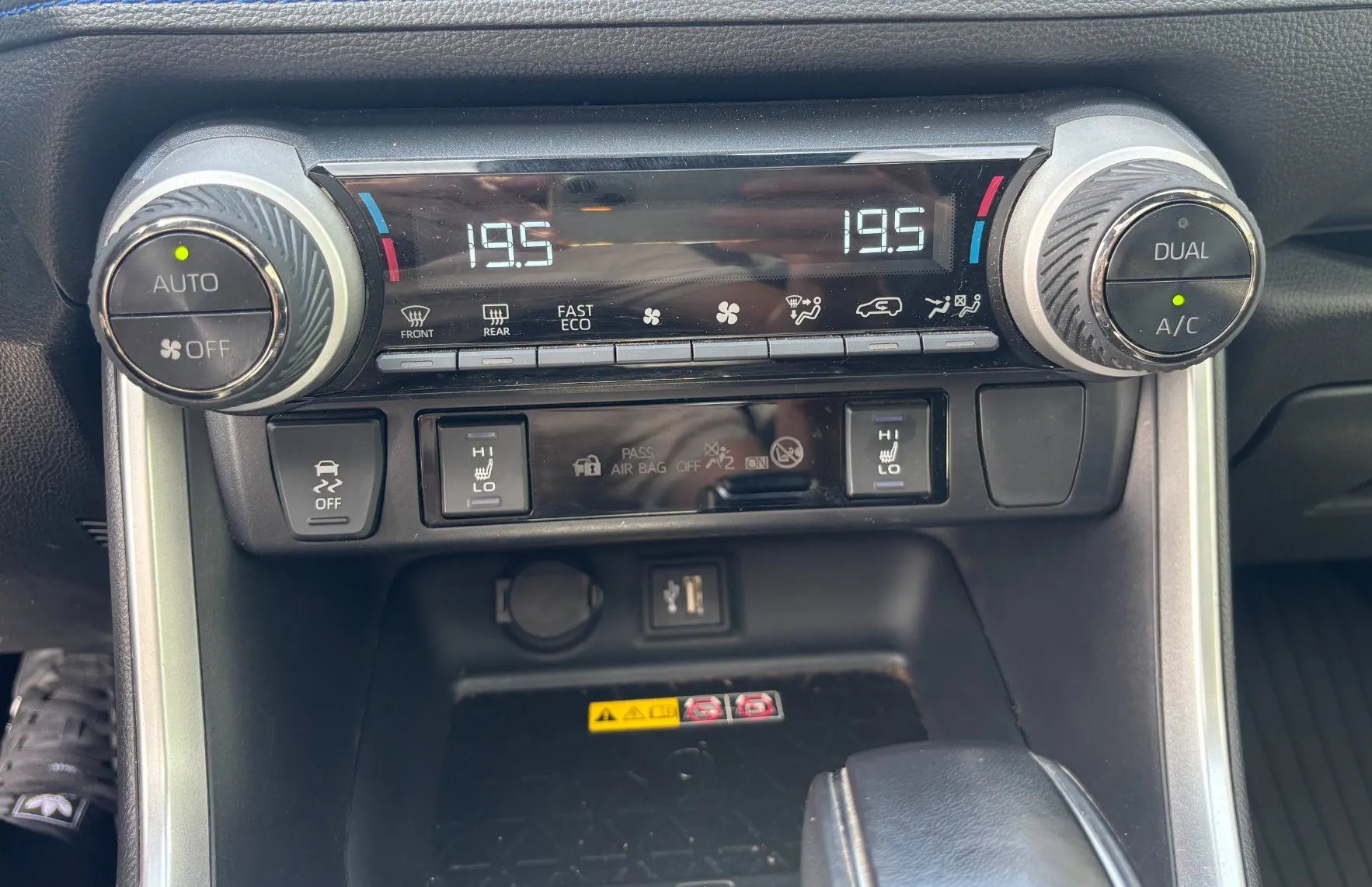 Zunanja slika - Toyota RAV4 - Hybrid 2.5 Style Avt. - 12