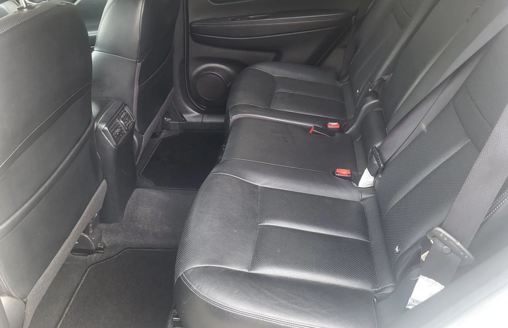 Zunanja slika - Nissan X-Trail - 1.6 dCi Aut navi-alu-pdc-kamera-acc-usnje-servis - 17