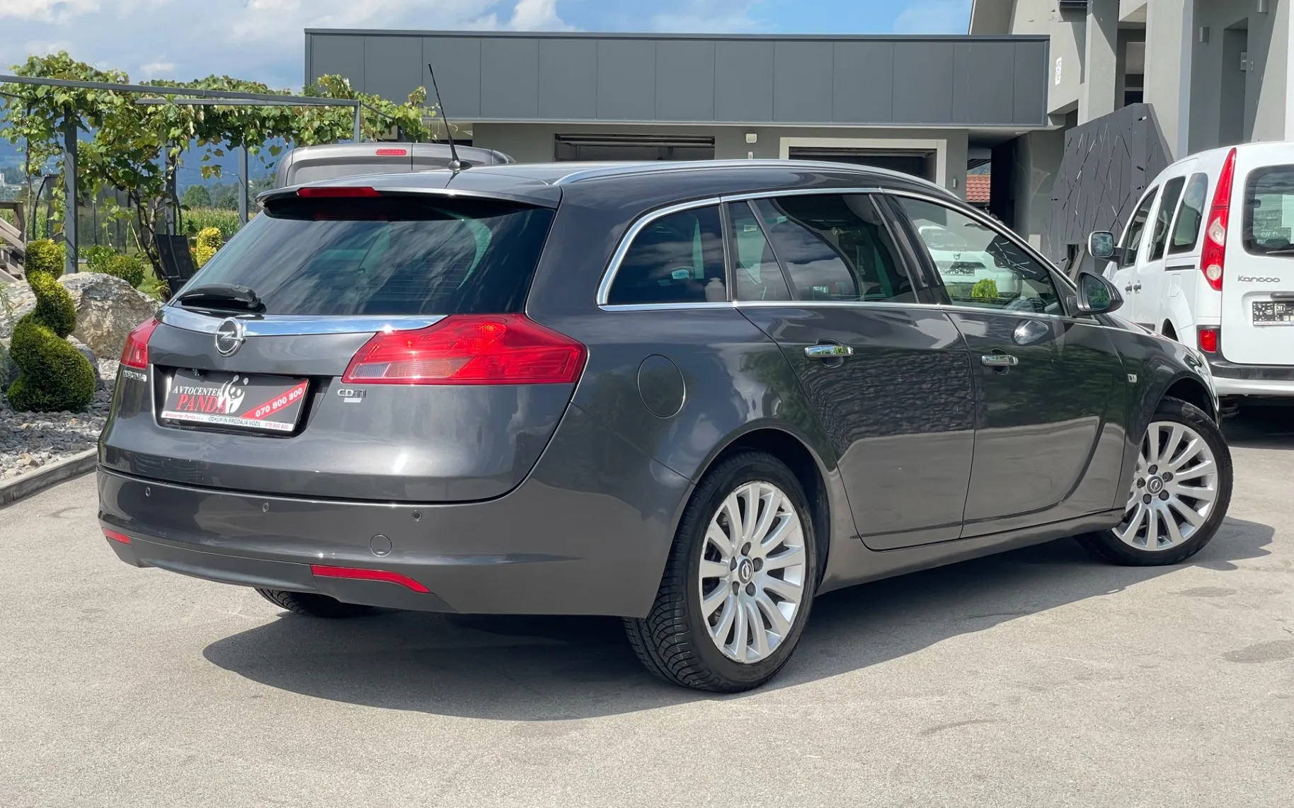 Zunanja slika - Opel Insignia - 2,0 CDTI Cosmo Avt. 18KW SPORT AUT.+18COL+NAVI+ - 4