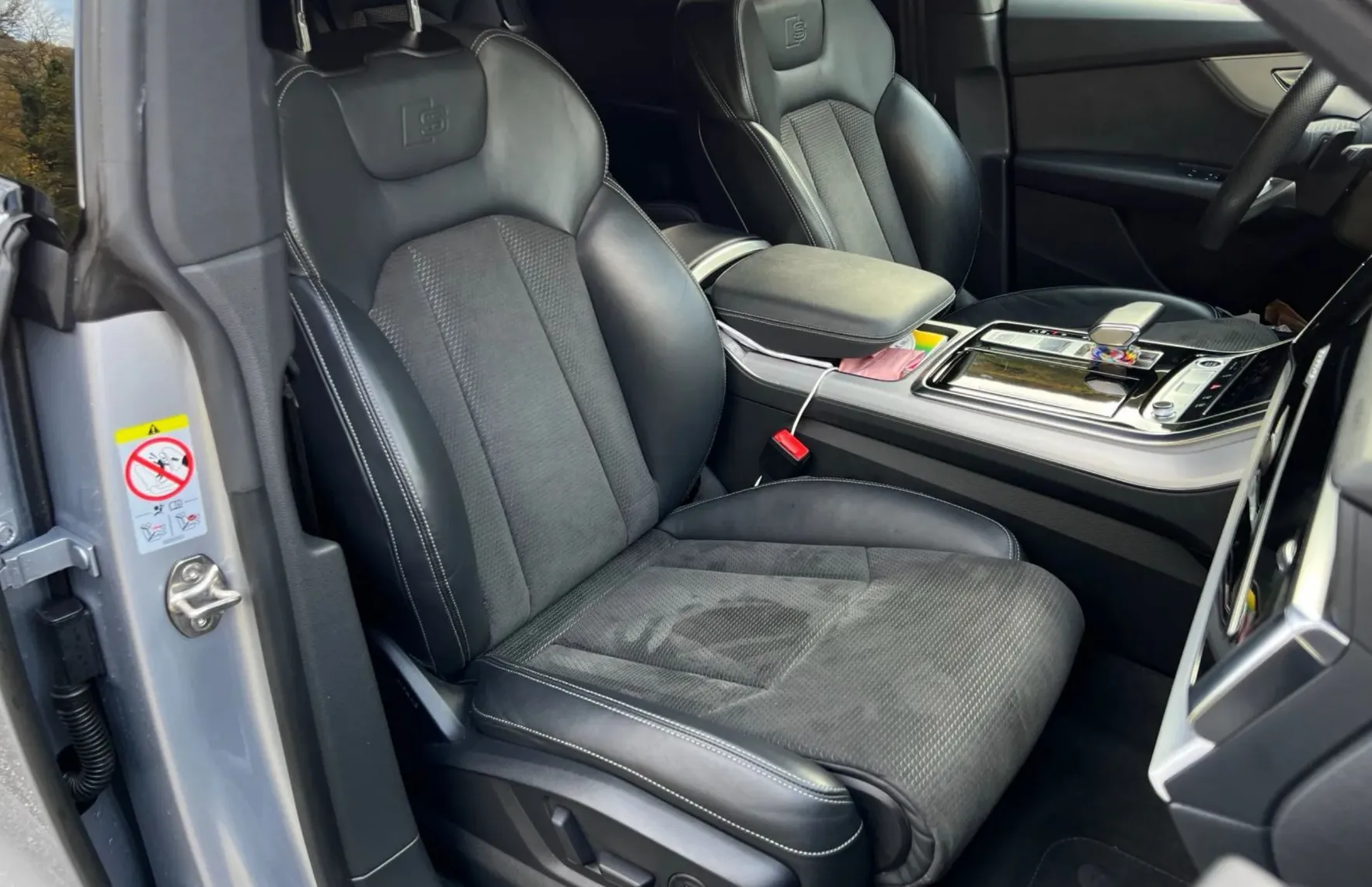 Zunanja slika - Audi Q8 - 55 TFSI e quattro tiptronic 280kW 3 X S LINE SLO - 12