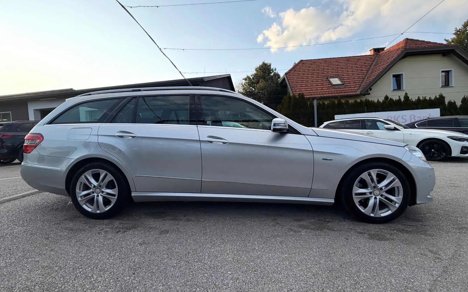 Zunanja slika - Mercedes-Benz E-Razred - E 200 CDI BlueEFFICIENCY AVANTGARDE AUT. NAVI - 6