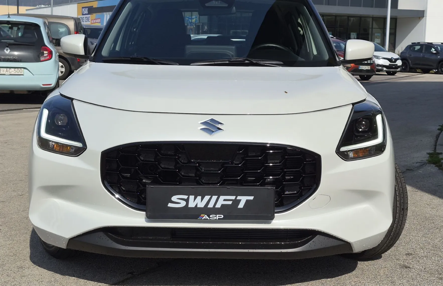 Zunanja slika - Suzuki Swift - 1.2 HIBRID COMFORT - 2