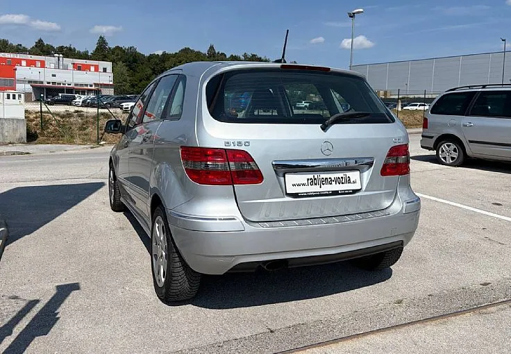 Zunanja slika - Mercedes-Benz B-Razred - B 180 CDI LEPO OHRANJEN - 7