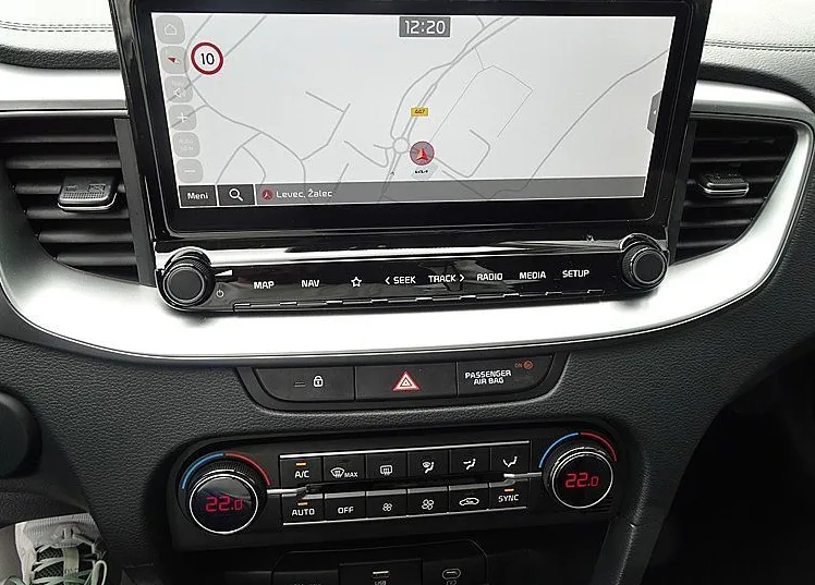 Zunanja slika - KIA Ceed - 1.0 T-GDi LX Champion+ ISG. ZIMSKE GUME ZA 1€.30° - 10