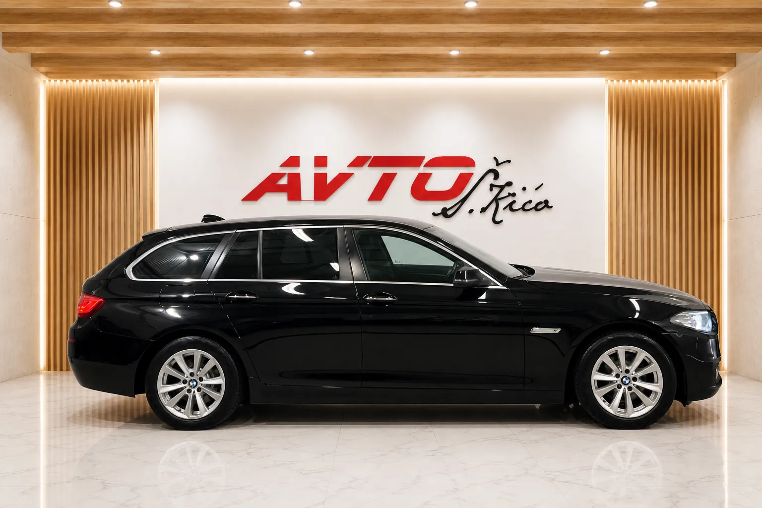 Zunanja slika - BMW serija 5 Touring: - 520d-BI-XENON-TEMPOMAT-SOFT CLOSE-PDC... - 6