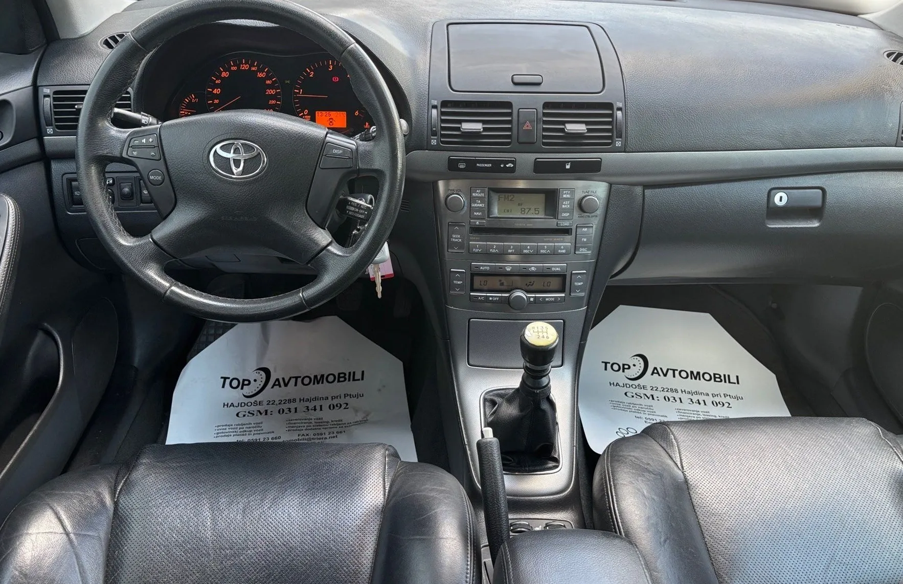 Zunanja slika - Toyota Avensis - Combi 2.2 D SLOVENSKO VOZILO XENON TEMPOMAT USNJE - 20