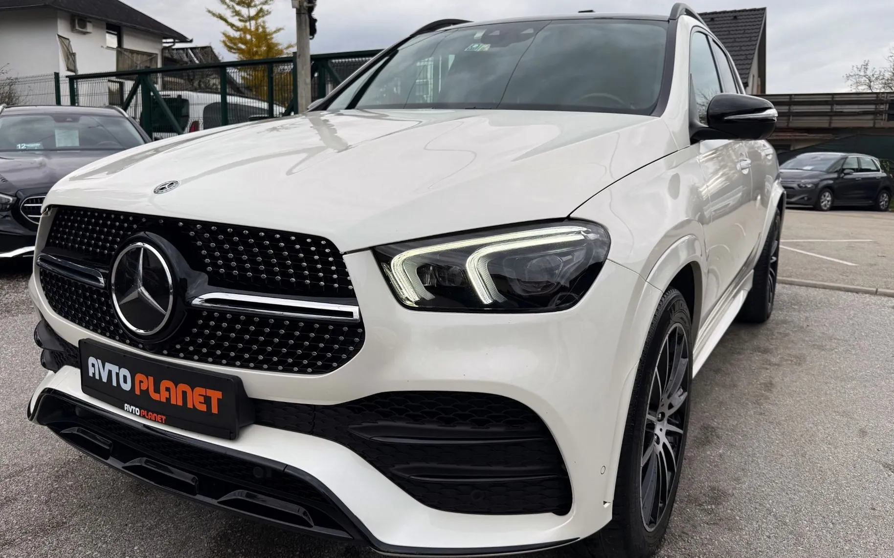 Zunanja slika - Mercedes-Benz GLE-Razred - GLE 350 d 4MATIC AMG LiNE AIRMATIC LED ACC 360K 21 - 7