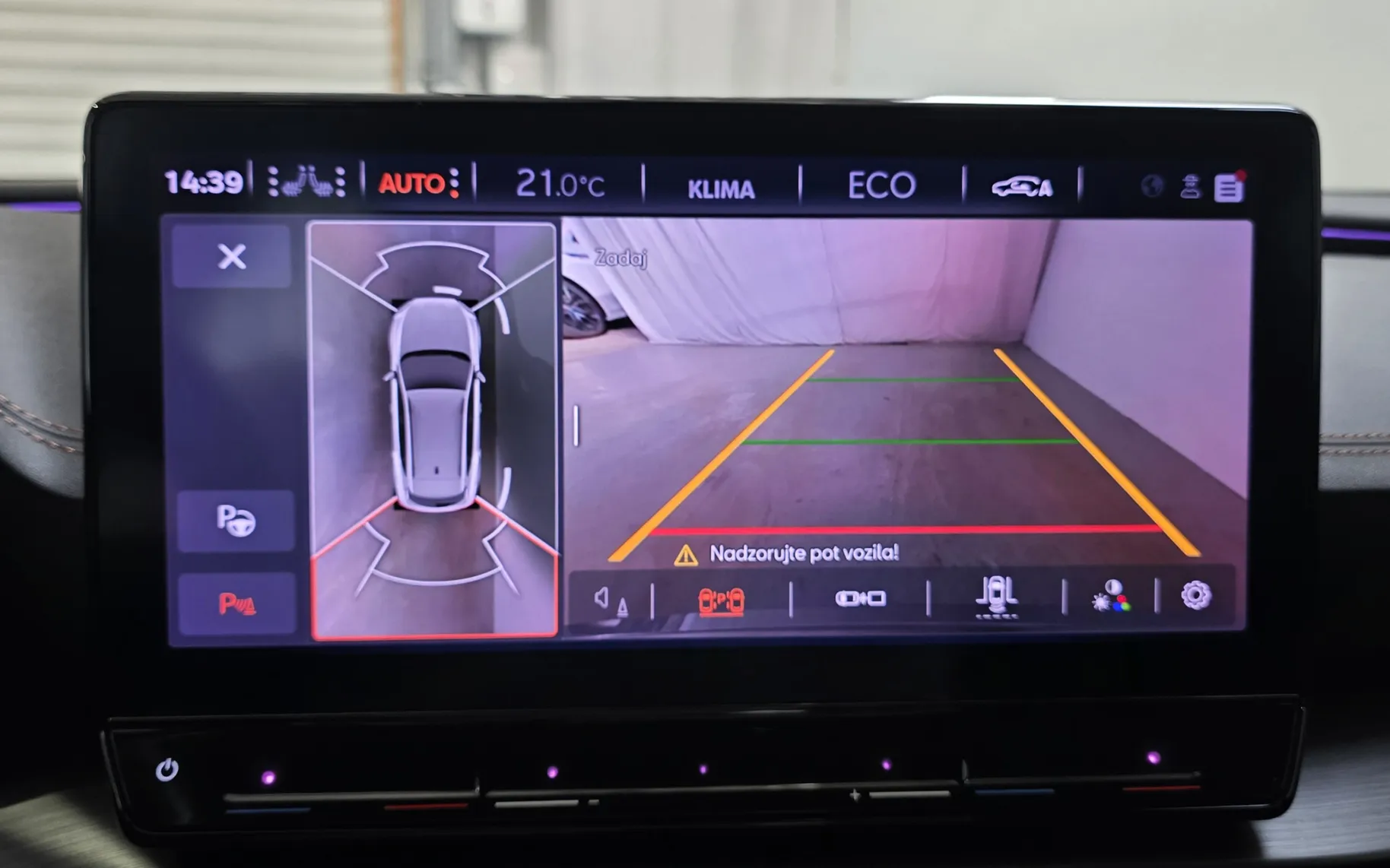 Zunanja slika - Cupra Formentor - 1.4TSI VZ PHEV 360KAM ACC LANE NAVI - 14