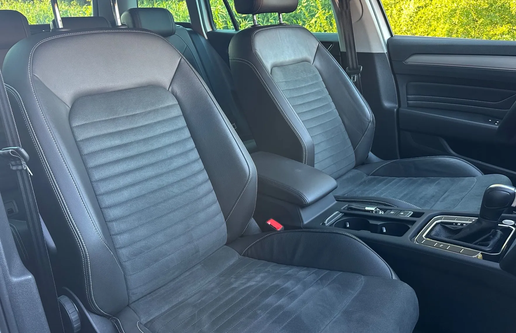 Zunanja slika - Volkswagen Passat - Variant 2.0TDI RLINE DSG-KEYLESS-KAMERA-VIRTUAL-ACC-IQ LED - 12