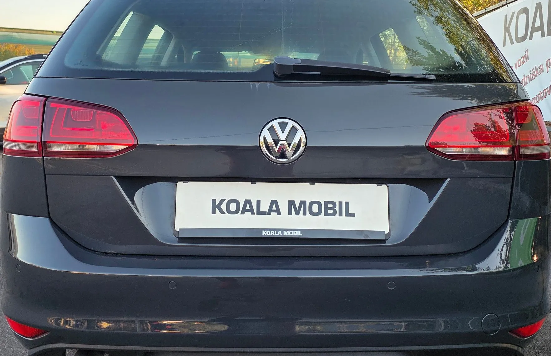Zunanja slika - Volkswagen Golf - Variant 1.6 TDI BMT HIGHLINE NAVI-PDC-ALU PLATIŠČA - 5