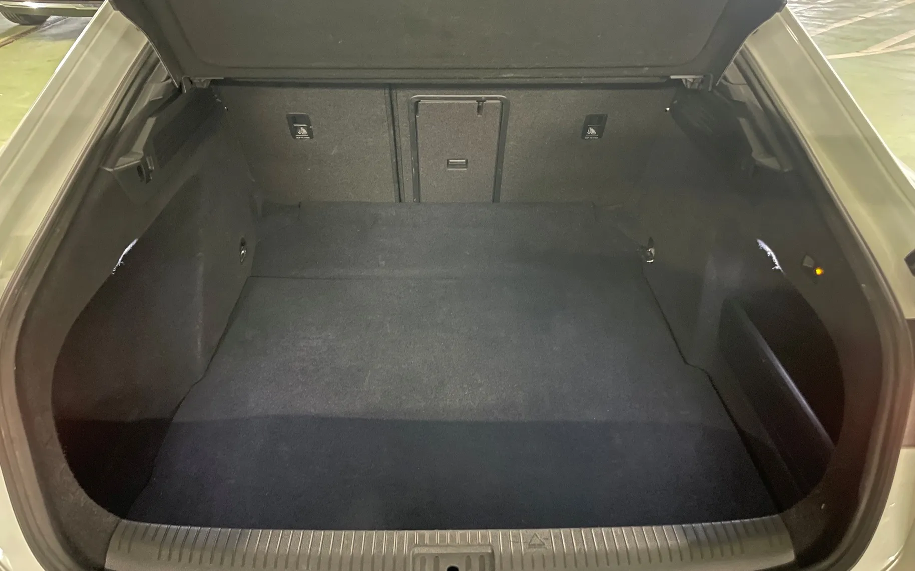 Zunanja slika - Volkswagen Arteon - 2.0 TDI BMT R-Line DSG LED.NAVI.ACC.KAMERA360 - 46