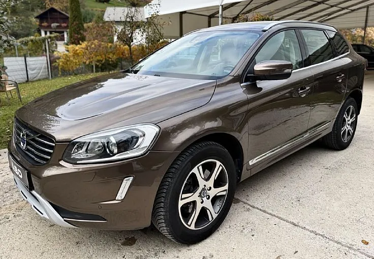 Zunanja slika - Volvo XC60 - AWD D5 Summum AUT 1.LASTNIK KAMERA MEMORY VIRTUAL - 1