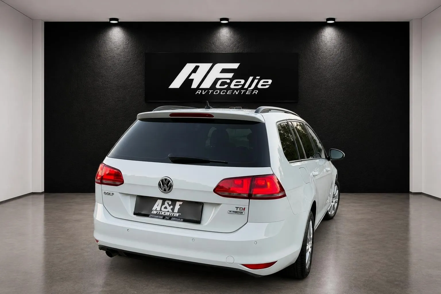 Zunanja slika - Volkswagen Golf Variant - 1.6 TDI-H LINE-BI XENON+MASAŽA-LIZING ZA TUJCE- - 5